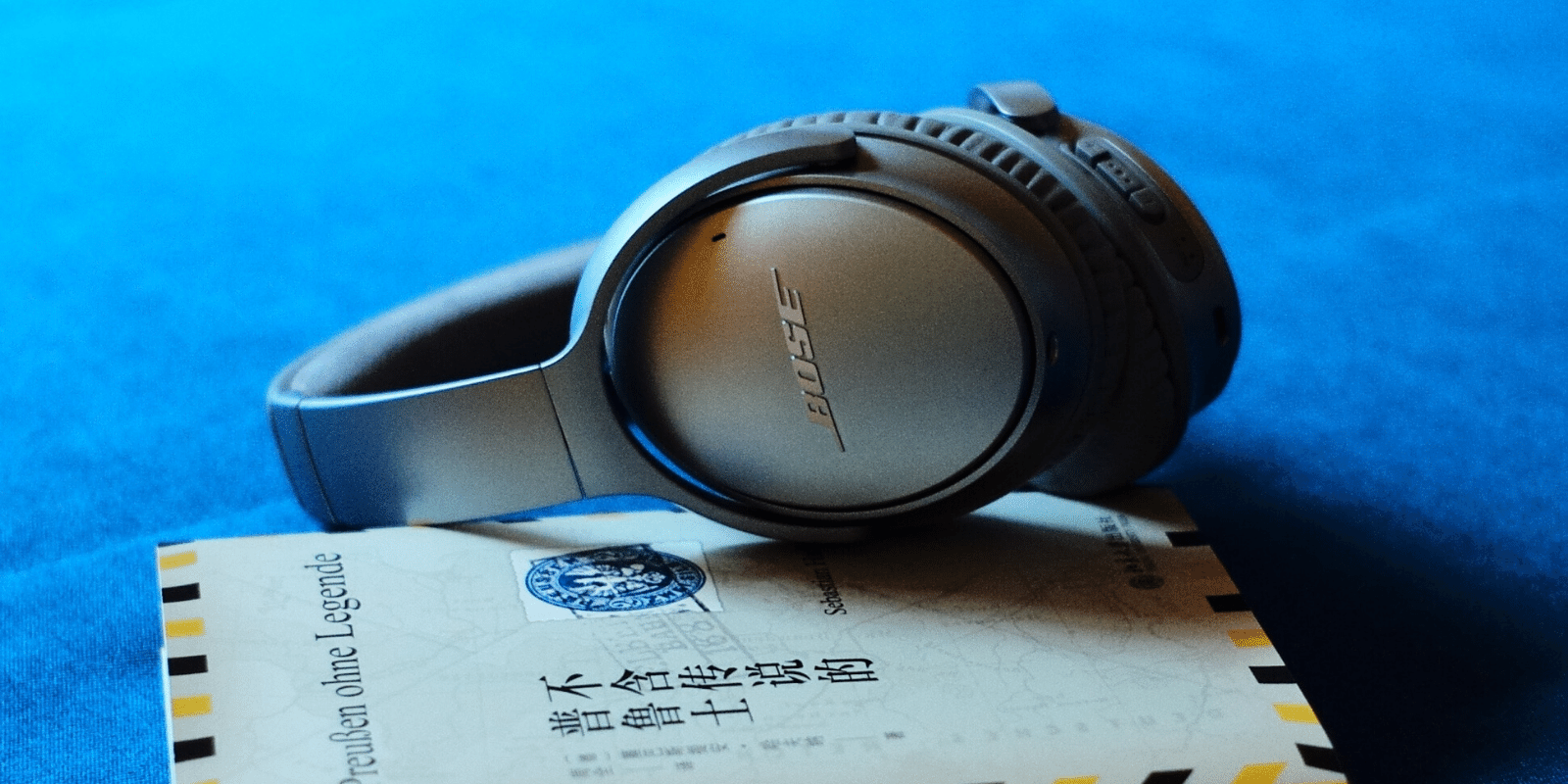 A l'occasion du Black Friday ce vendredi, Bose propose un certain nombre de promotions sur ses casques, enceintes connectées et autres produits audio. ©Unsplash